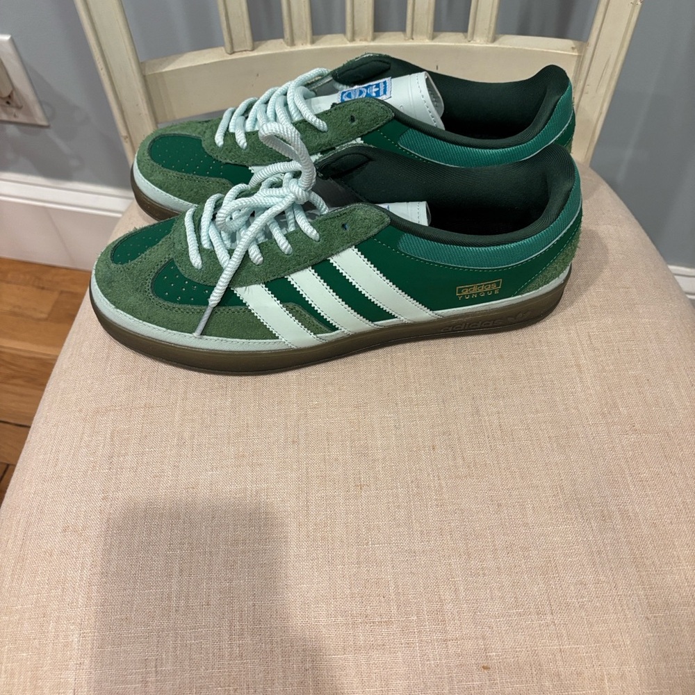 adidas Green and White Retro Low-Top Sneakers x Bad Bunny “El Yunque” - Picture 5 of 7